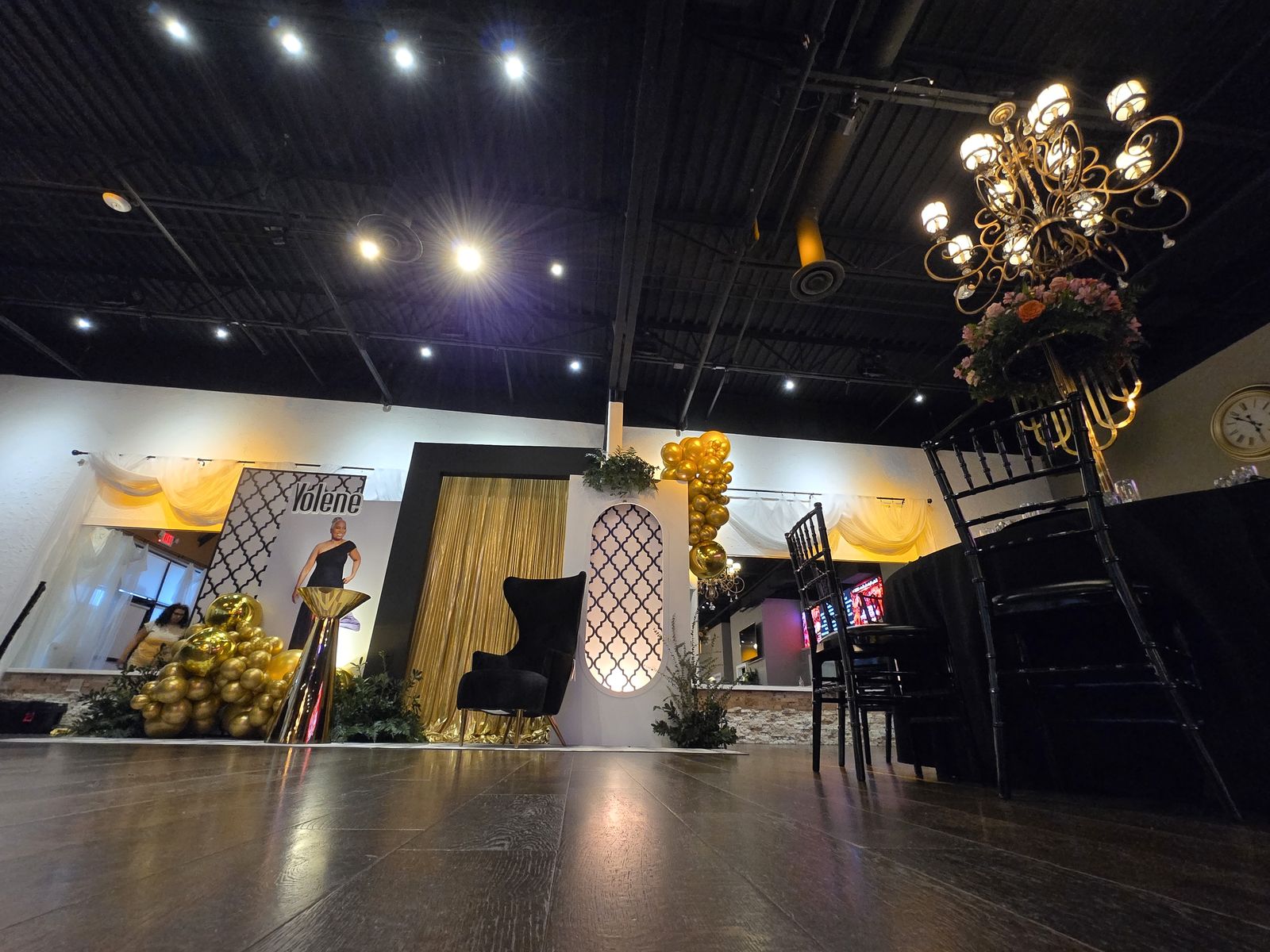 Rhythm & Smooth gallery image 2