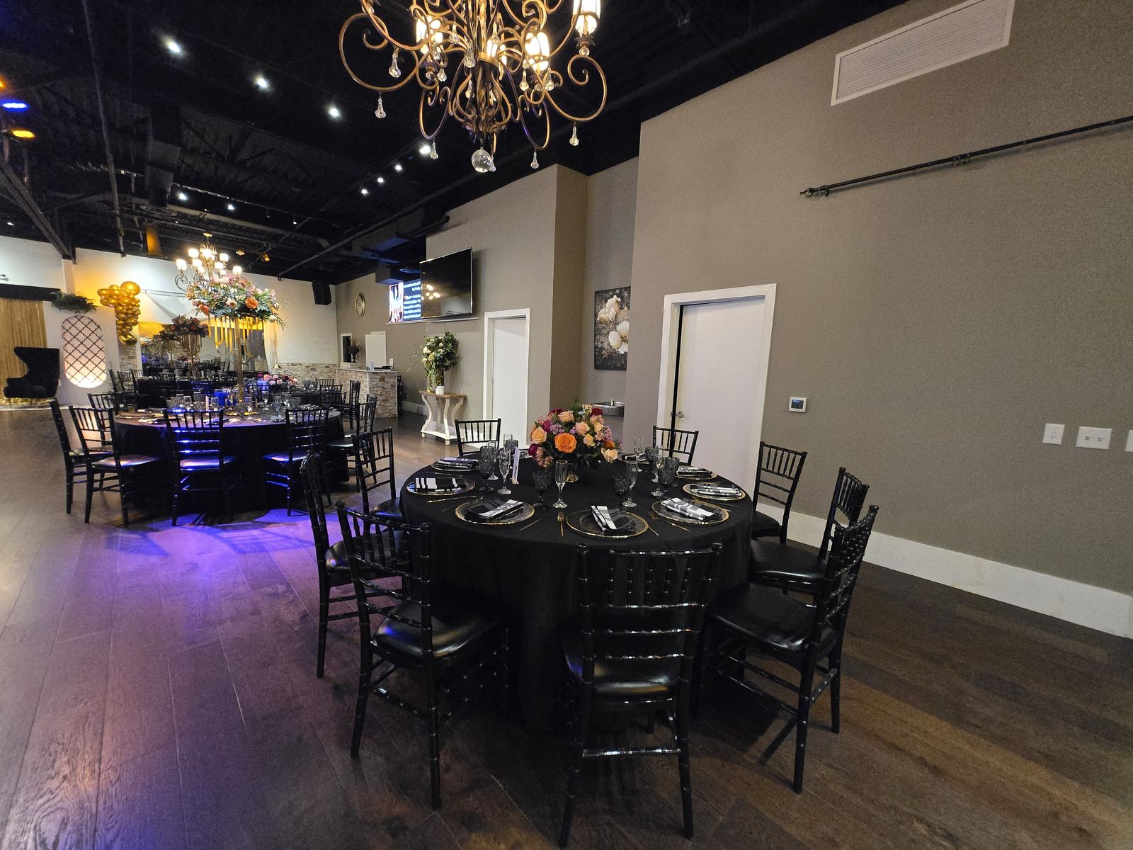 Rhythm & Smooth gallery image 13