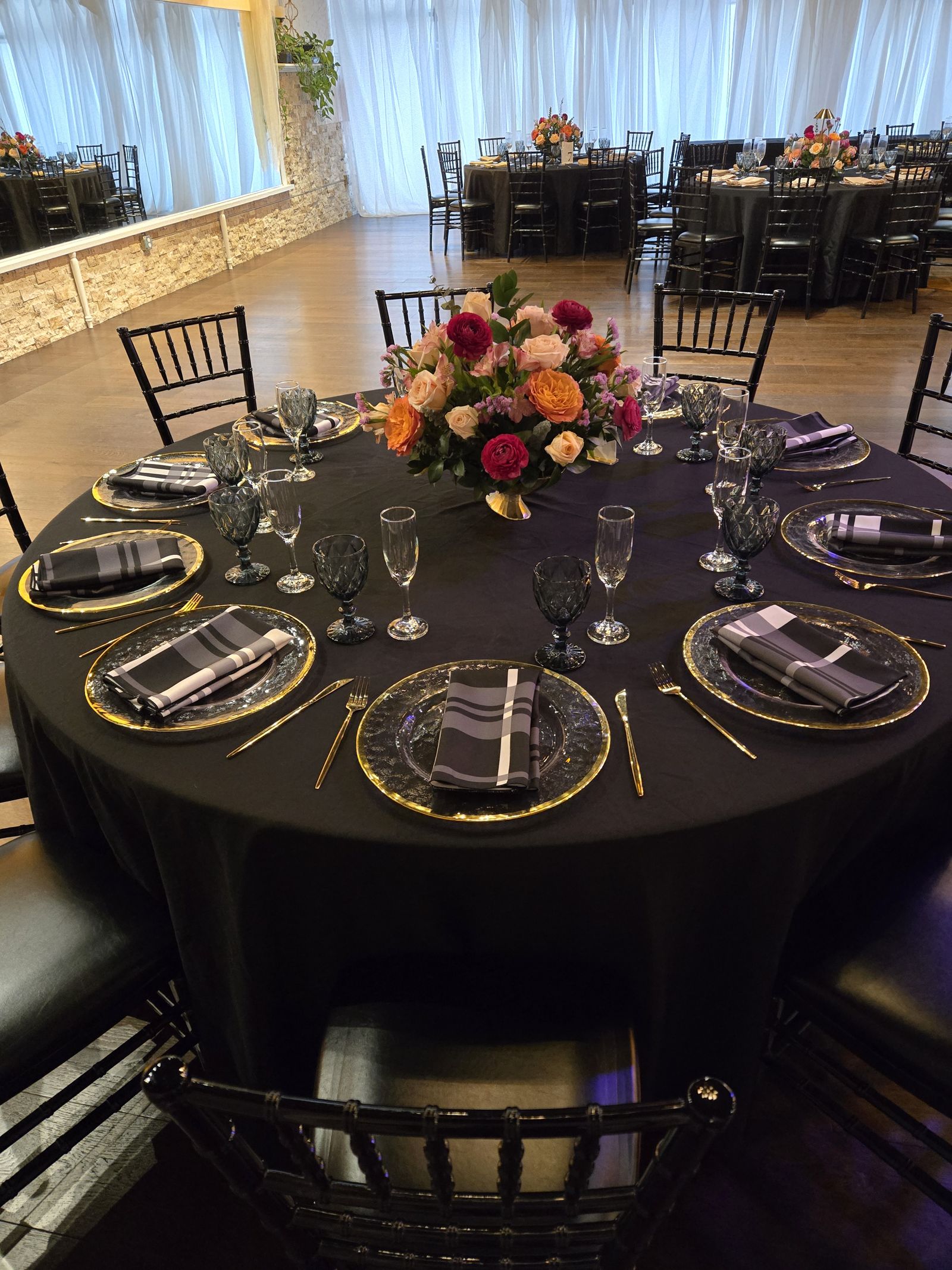 Rhythm & Smooth gallery image 14