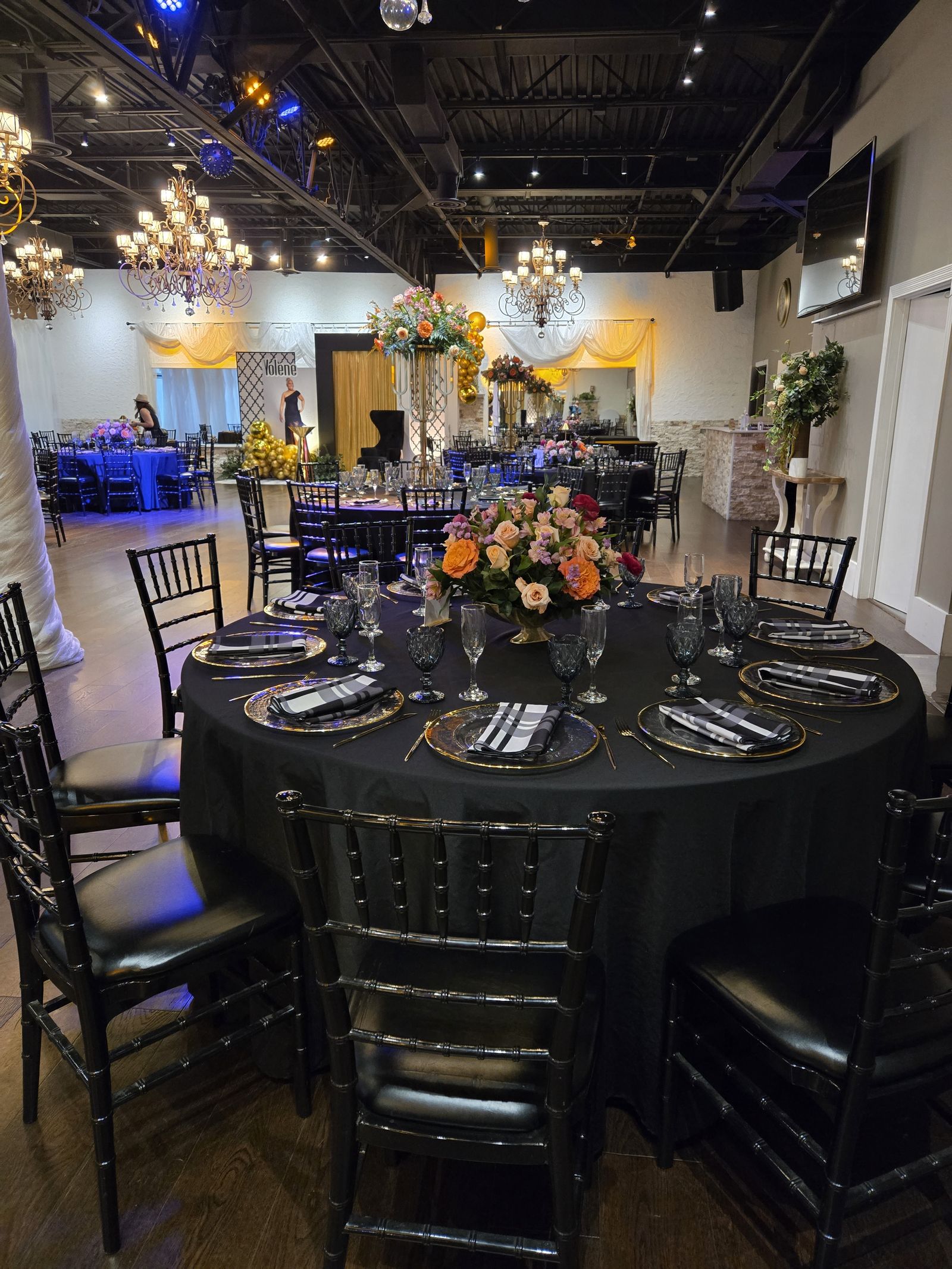 Rhythm & Smooth gallery image 15